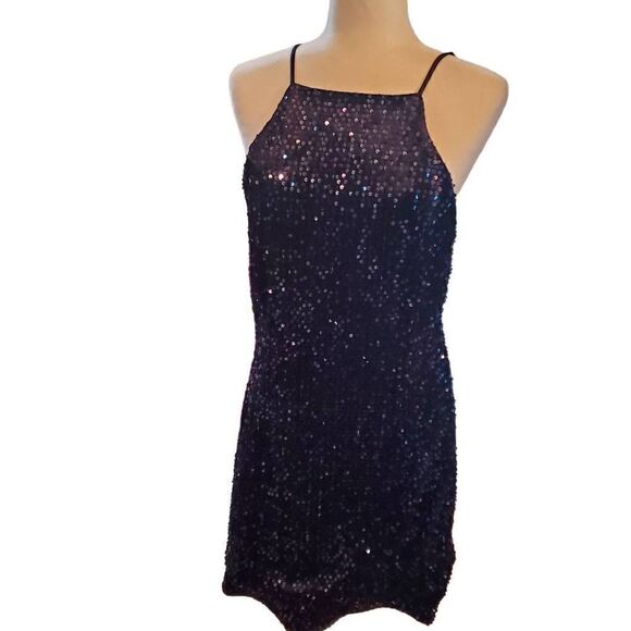 Express. Black, Velvet, Sequin, Open Back, Mini Dress. Size Large - Picture 2 of 15